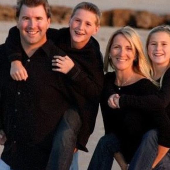 Meet your Posher, Kim - Picture 1 of 1